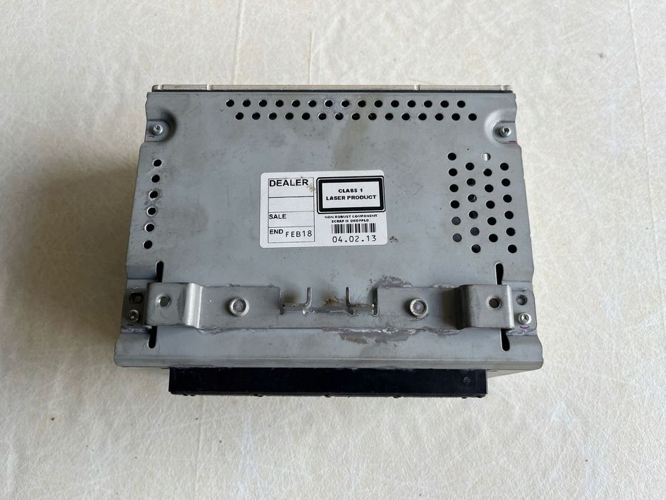 RADIO CD FORD FIESTA MK7 AM5T-18C815-DK