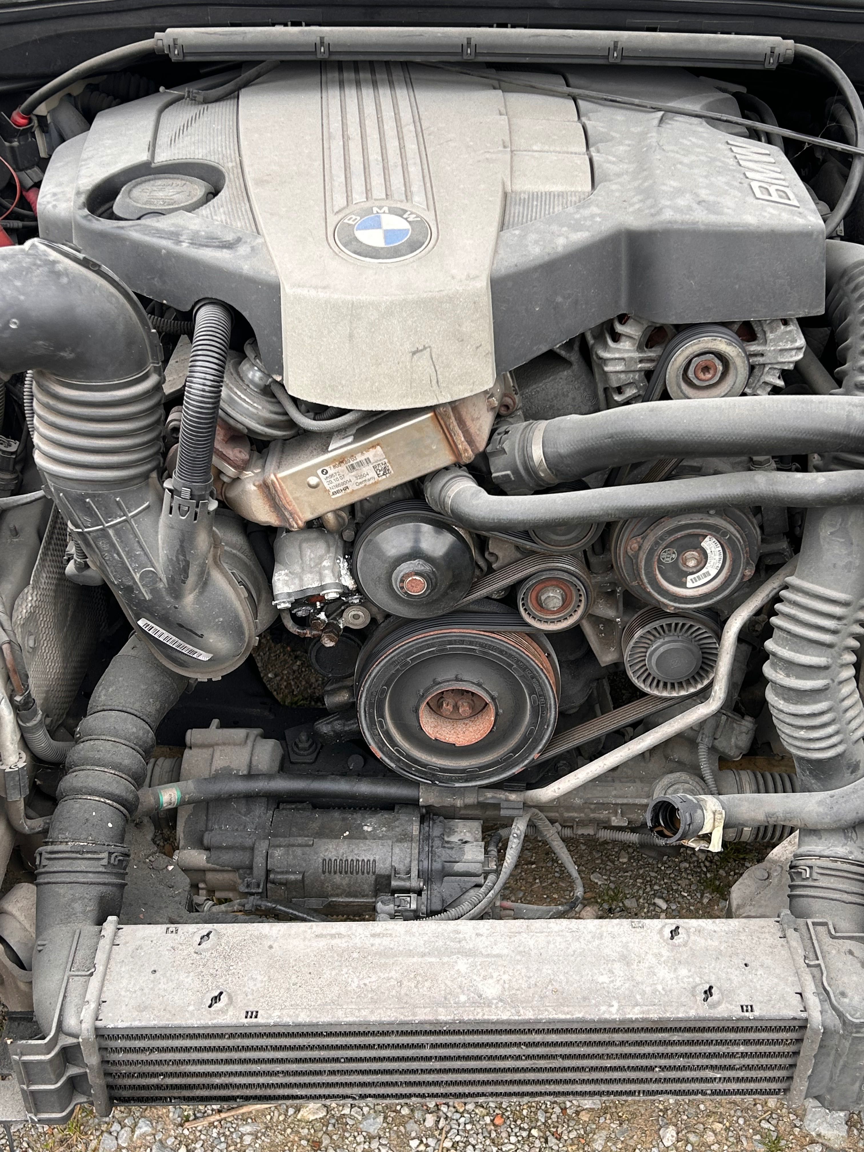 Motor 118d completo