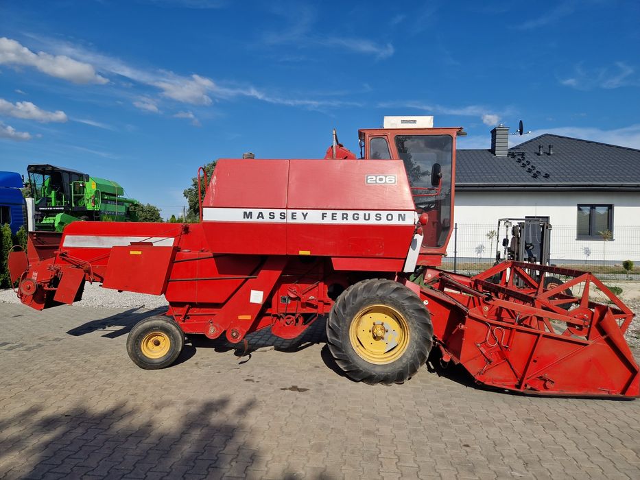 Kombajn zbożowy  MF 206
