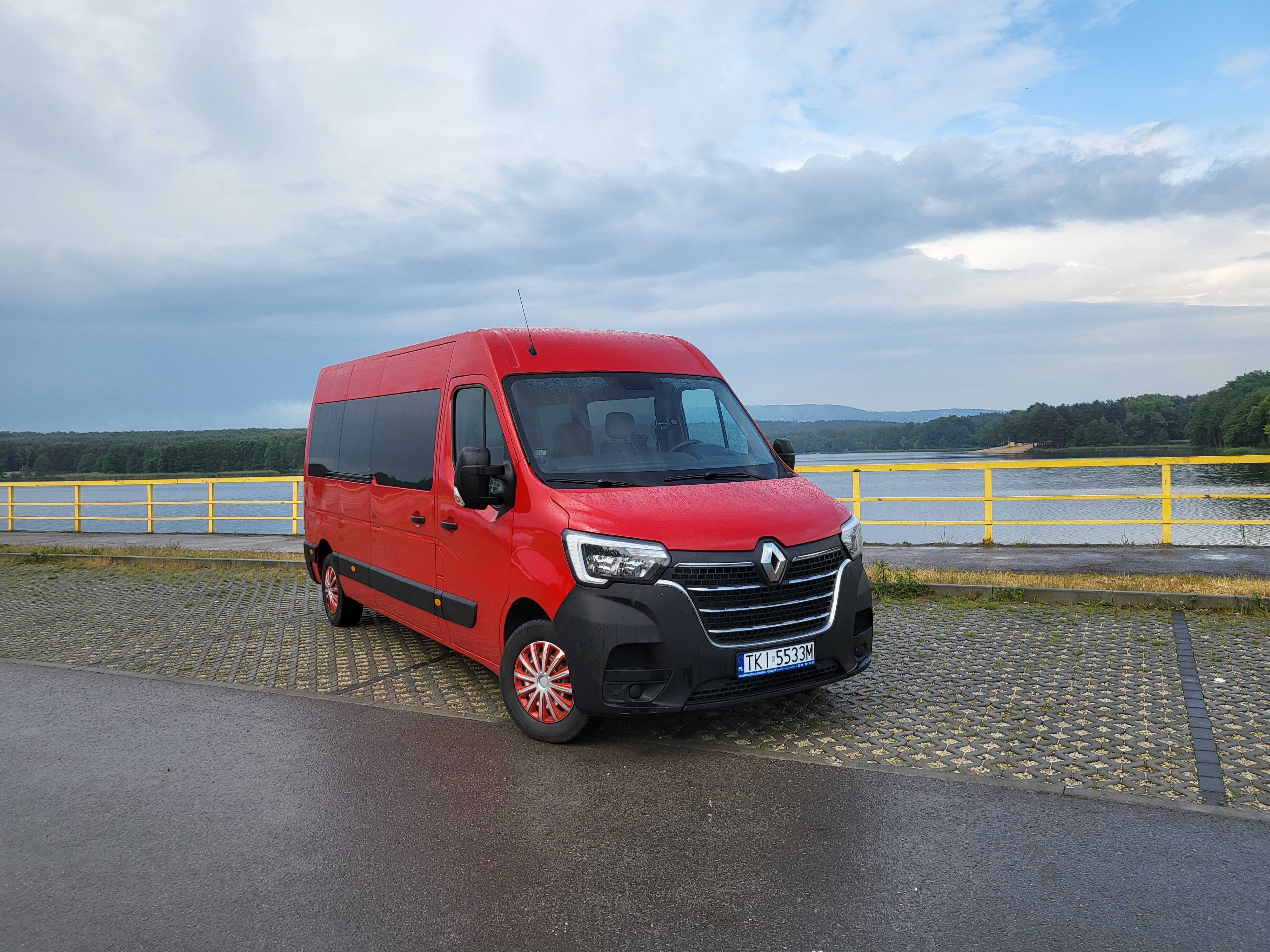 Bus Kielce Renault Master VIP wynajem