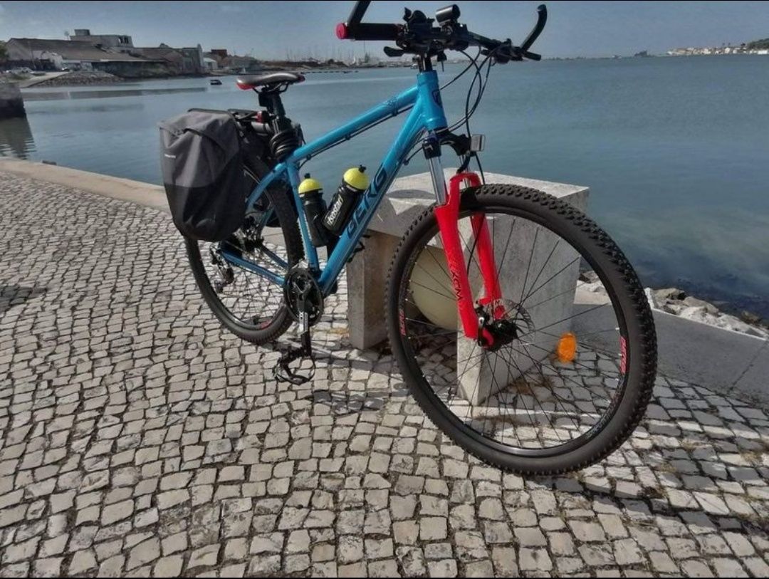 Bike Berg,nova a estrear com diversos acessórios extras, roda 29