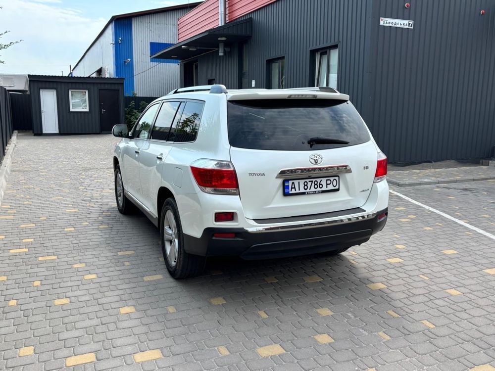 Toyota highlander