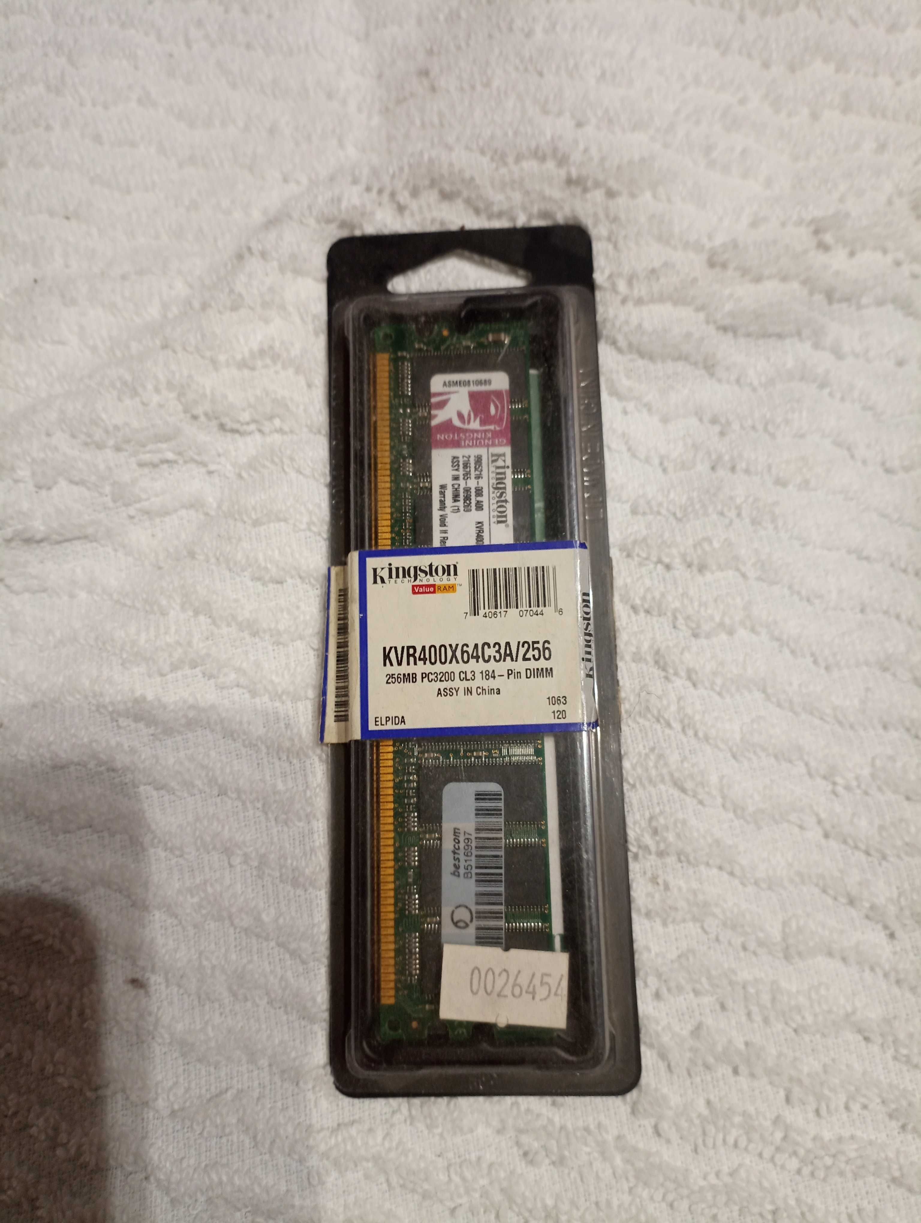 Pamięć Kingston 256MB KVR400X64C3A/256
