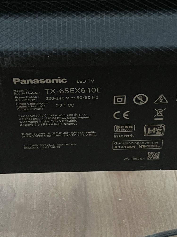 LED Panasonic model TX-65EX610E telewizor