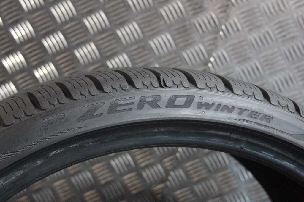 285/30/22 Pirelli P Zero Winter 285/30 R22 101W XL