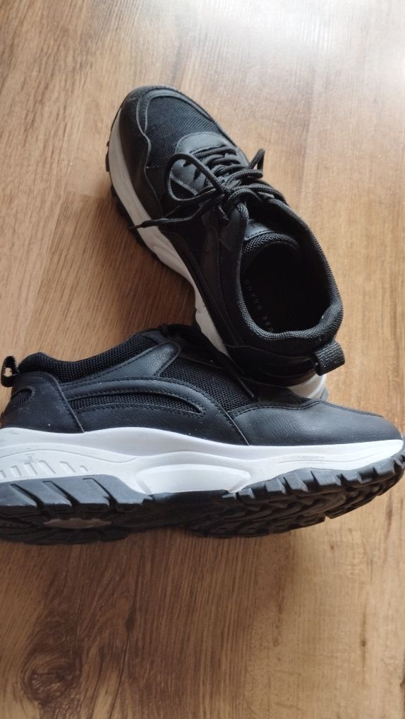 Adidasy sneakersy house brand 39