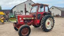Case International 824