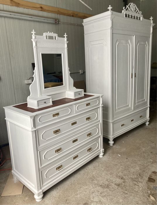 Renowacja mebli, okien, drzwi, tapicerowanie