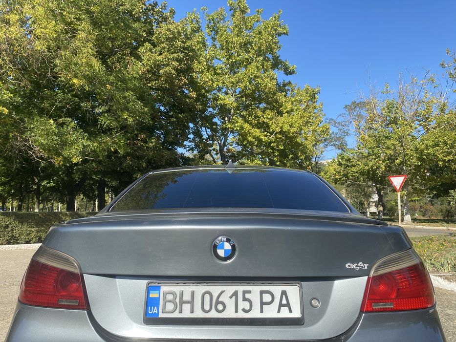 Продам БМВ Е60 530D