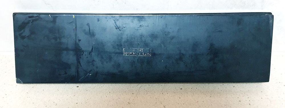 Linda caixa asiática comprida vintage pintada à mão