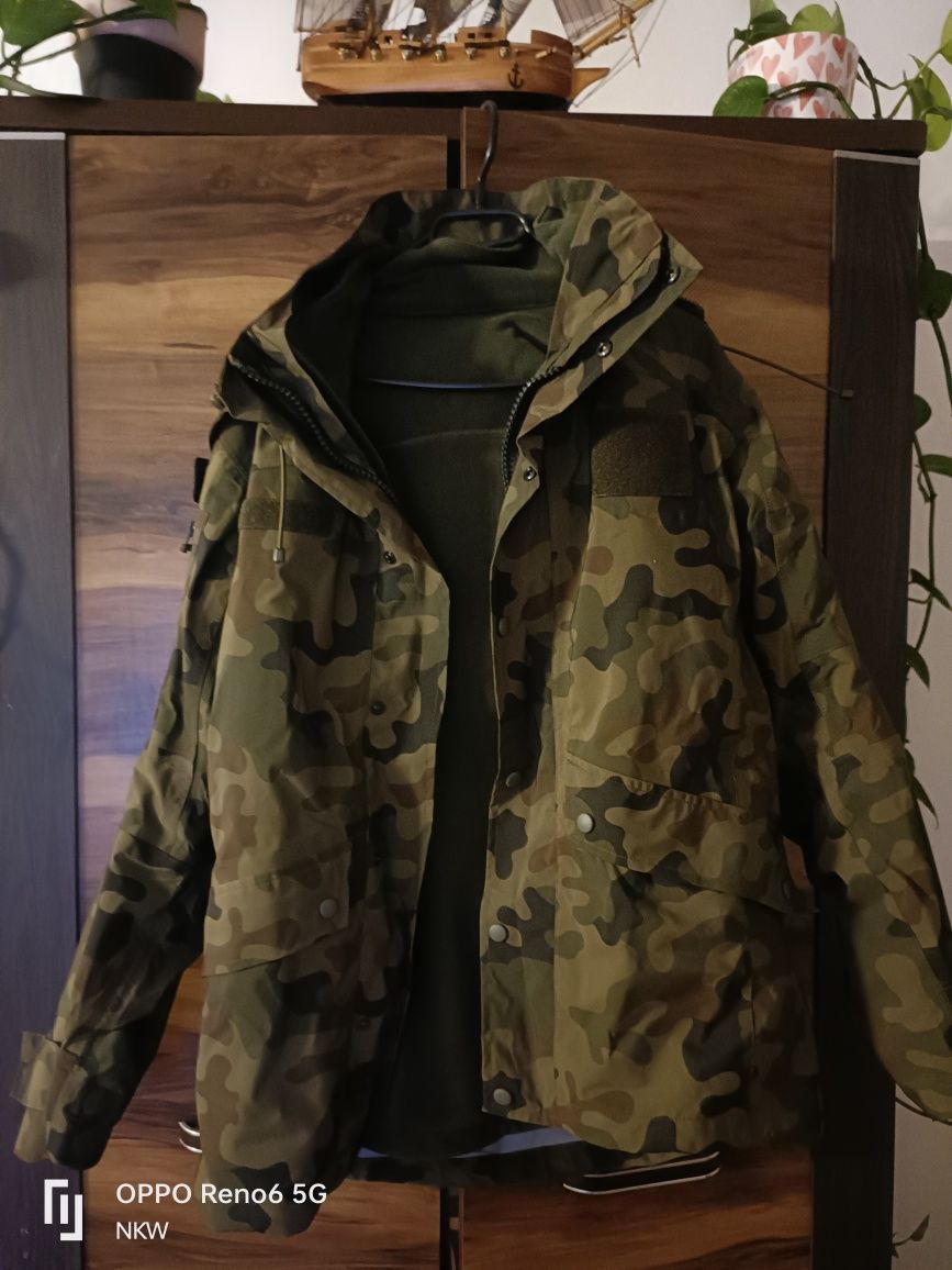 Kurtka wojskowa Gore-Tex, spodnie oraz ocieplacz
