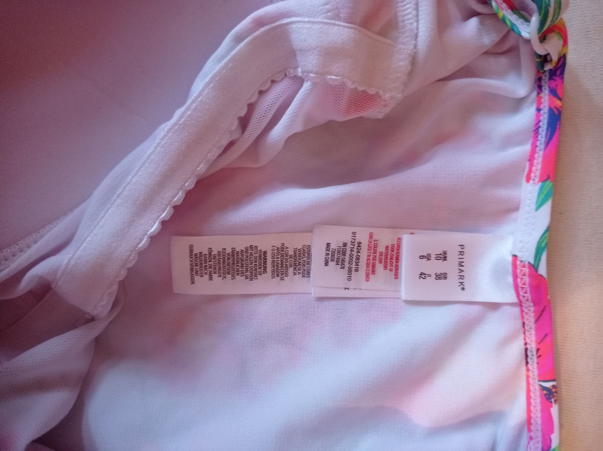 Купальник Primark розмір 10 М. Сдельный купальник