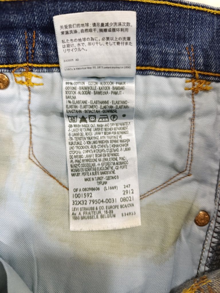 Levis Modelo 506