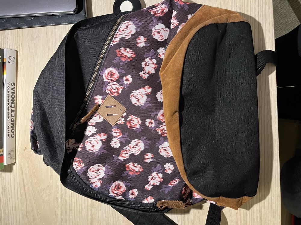 Mochila como nova