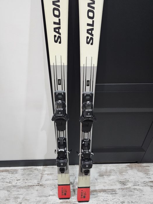 Narty Salomon 153