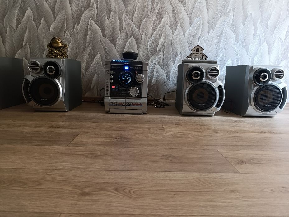 Муз. Центр Samsung