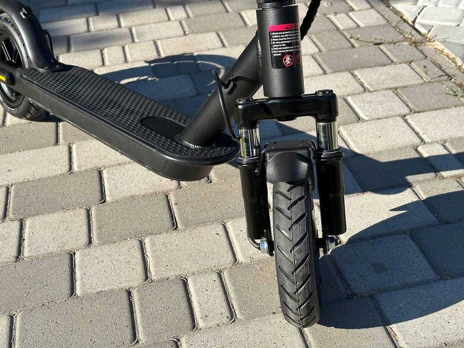 ТОП Ціна! Міський електросамокат потужністю 350 Вт X-BOOST 008