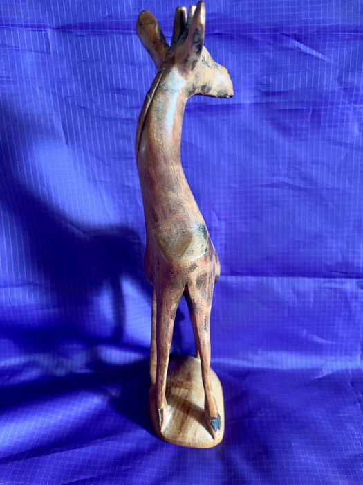 SZTUKA Afryki Rzeźba Afrykańska żyrafa