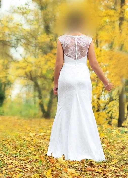 Suknia ślubna biała