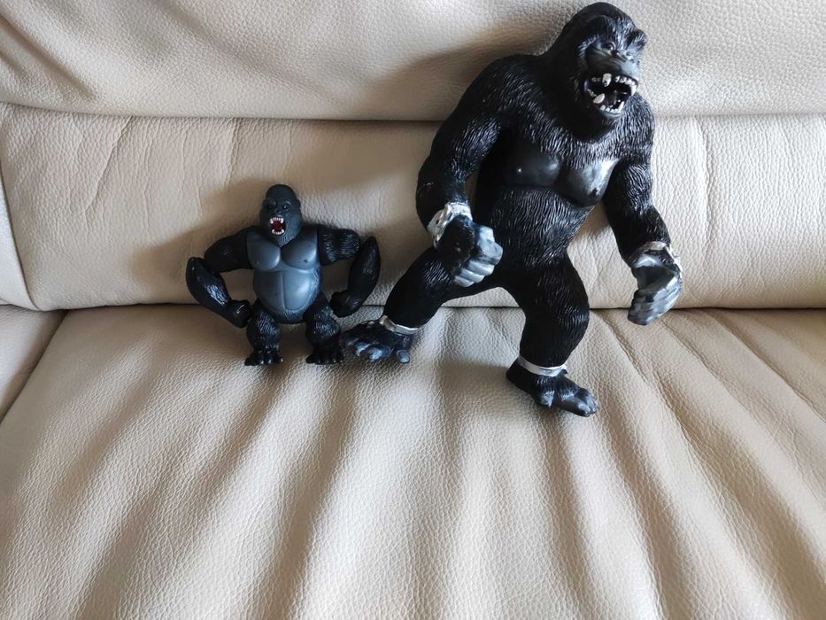 Figuras Actionman e outros bonecos