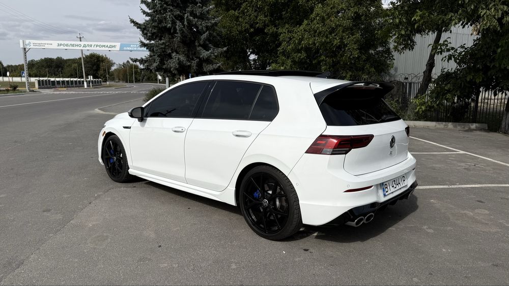 Volkswagen GOLF R