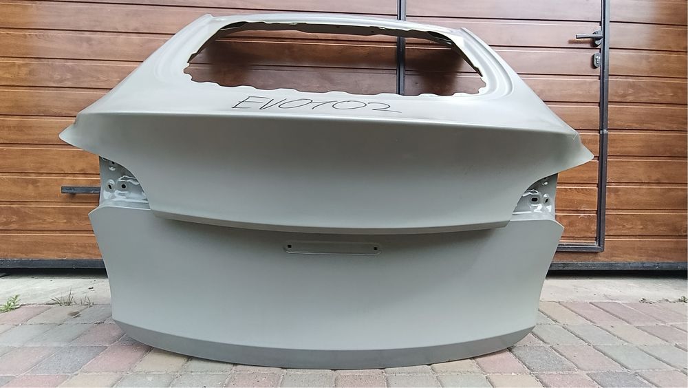 Кришка багажника tesla model Y , ляда тесла  ОРИГІНАЛ
