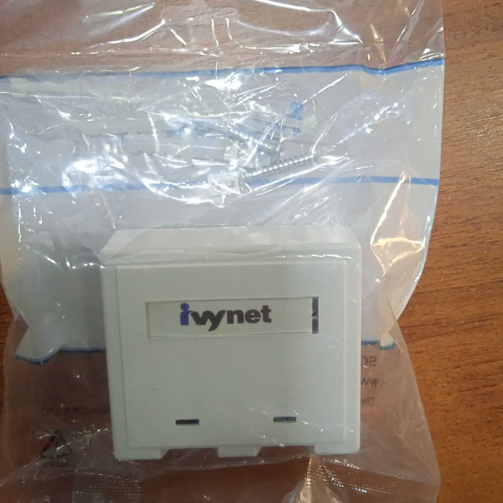 Зовнішній бокс 2-портовий RJ45 зі шторкою, без модулів, IvyNet