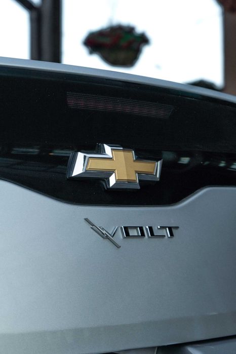 АВТО Chevrolet Volt 2016