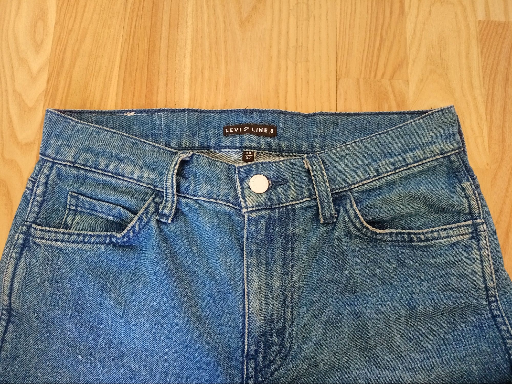 Оригінальні джинси Levi's