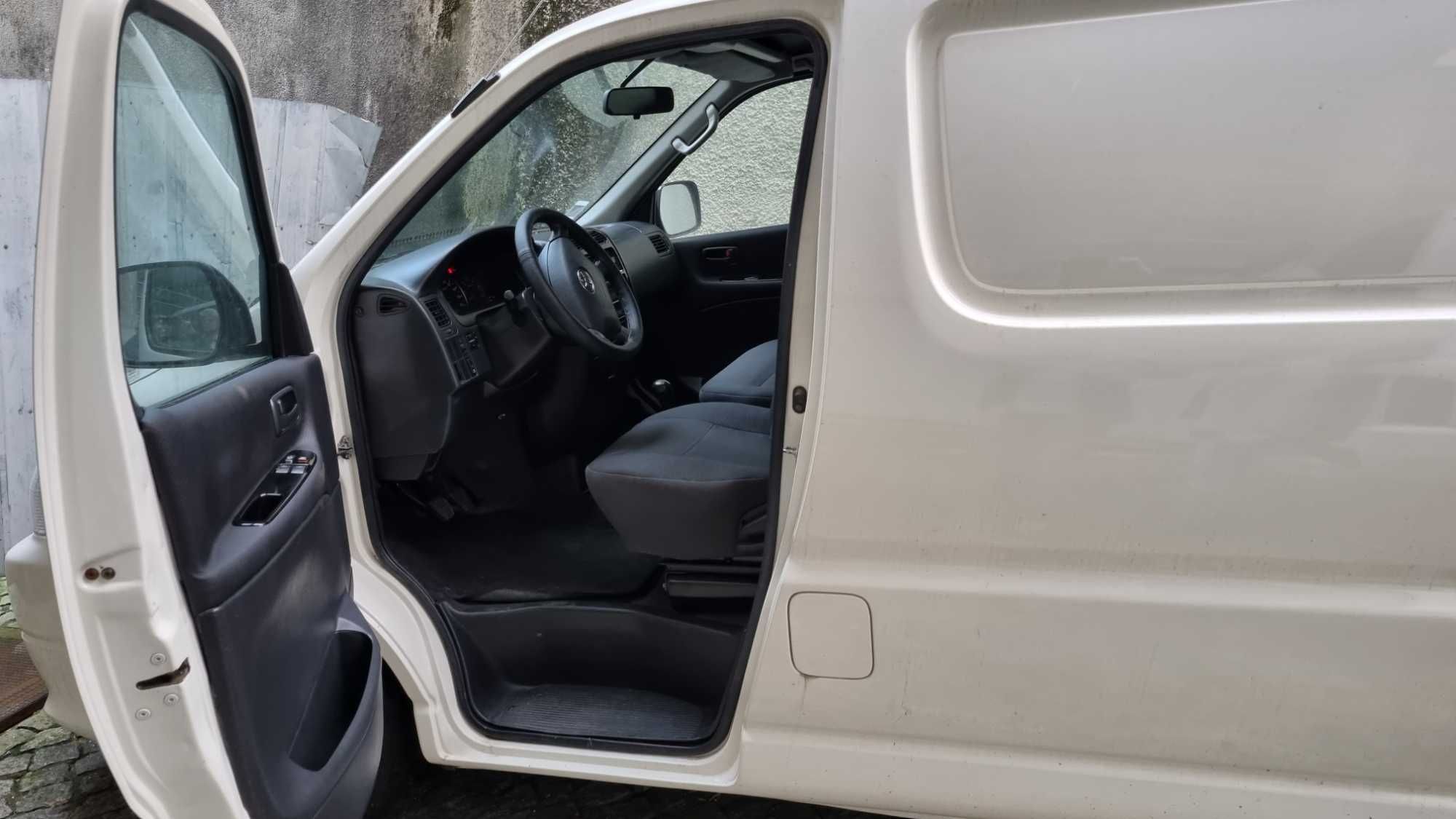 Toyota Hiace 117cv