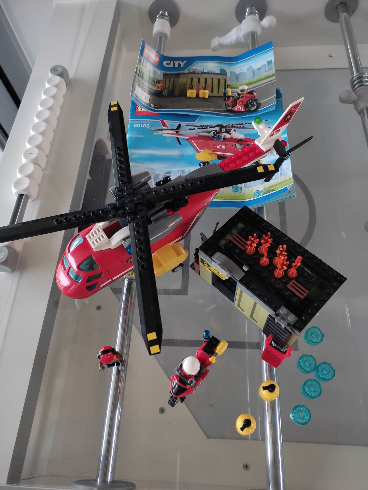 LEGO City helikopter strażacki 60108