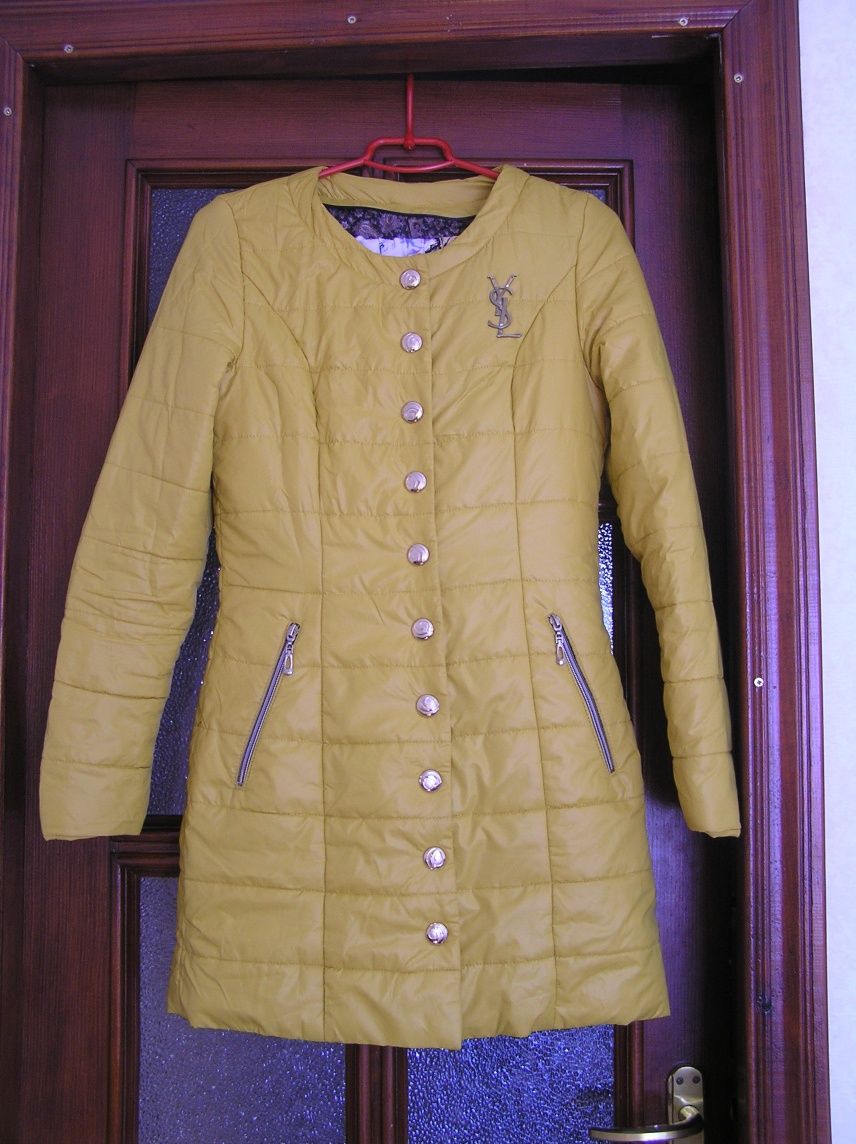 Куртка осіння весняна жіноча куртка