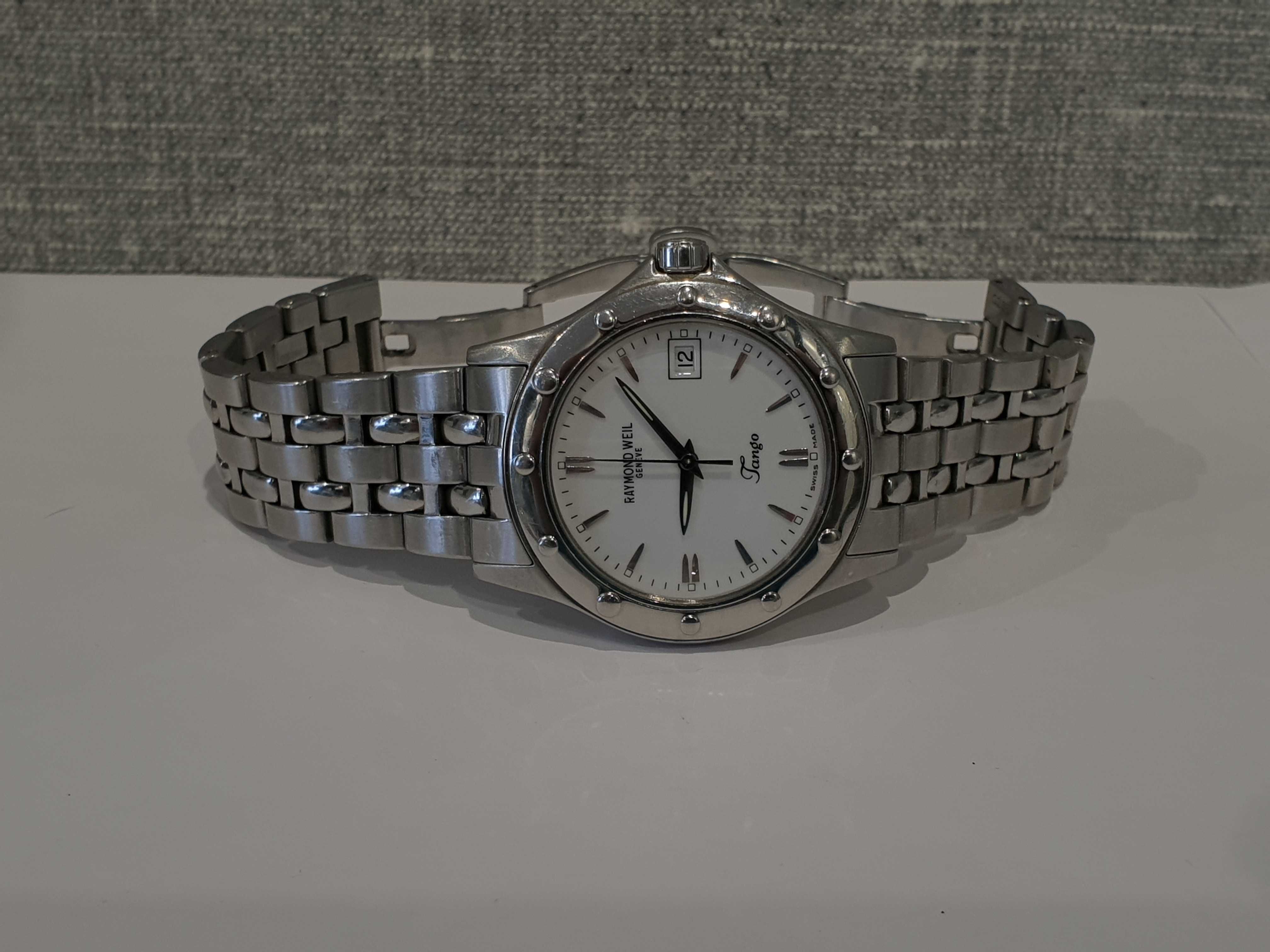 Мужские часы годинник Raymond Weil Tango 36.5мм