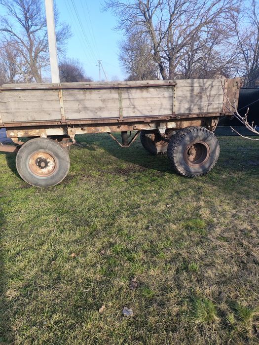 Продам прицеп  2 Птс-4