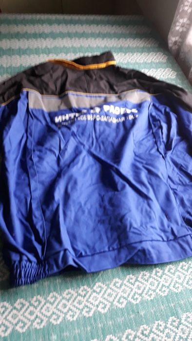 Робочий одяг,курточки