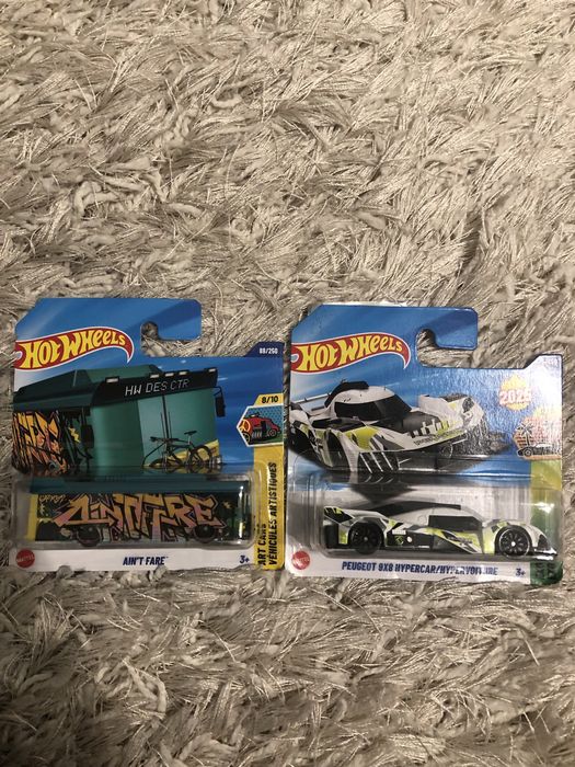 Машинка хот вілс