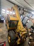 Caterpillar TH 62  Ładowarka teleskopowa