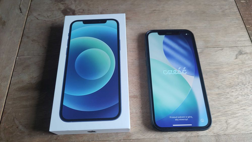 iPhone 12 128GB 5G - bardzo dobry stan + szkło hartowane + etui