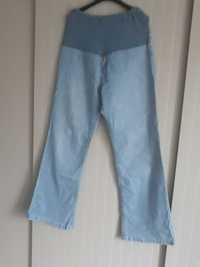 Jasnoniebieskie jeansowe spodnie ciążowe