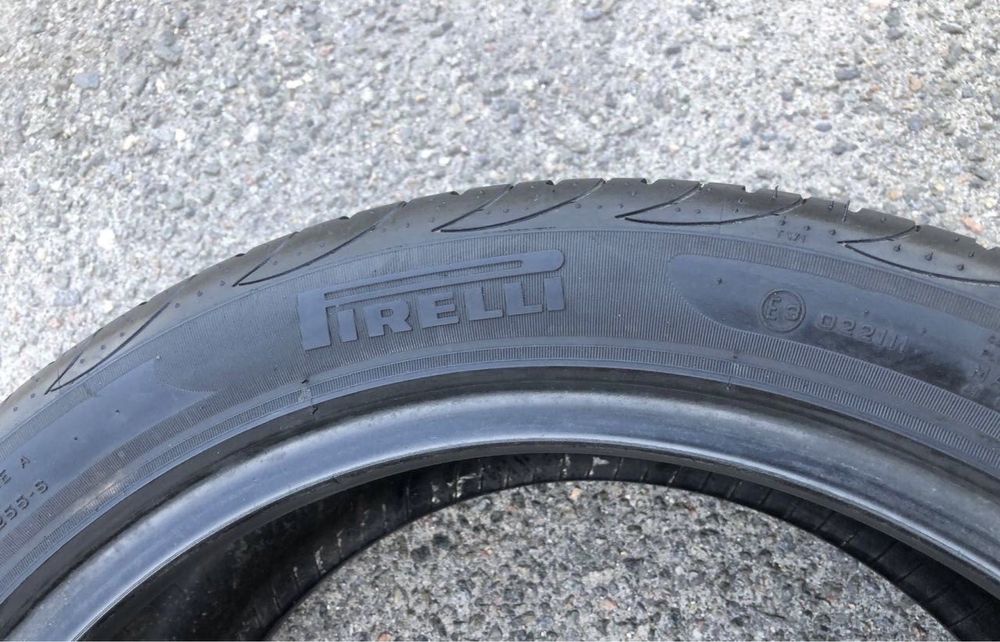 Шина одна Pirelli P Zero Nero 215/45 R17 одиночка