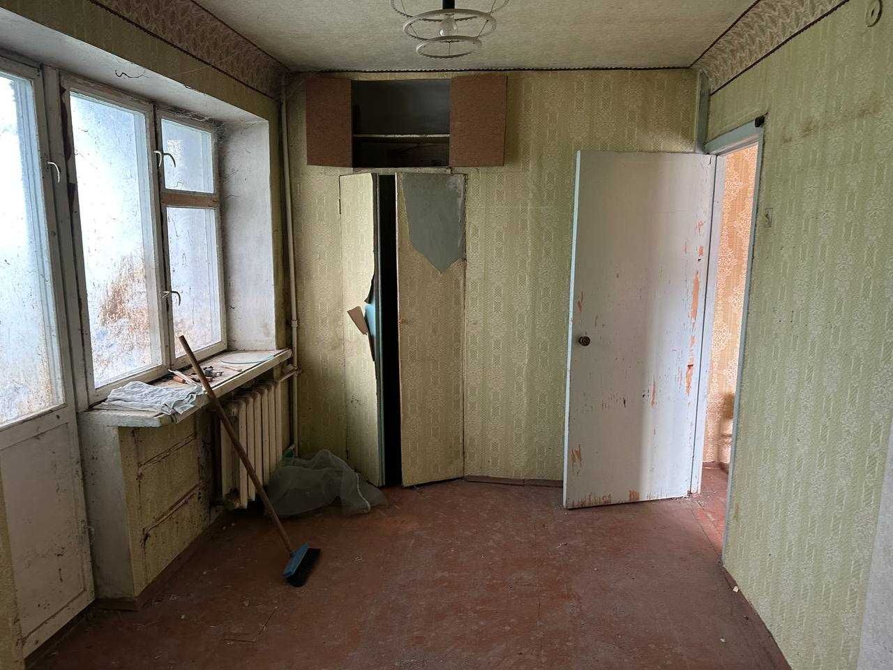 Продам 2к квартиру 41 м2 в г. Самар під ремонт