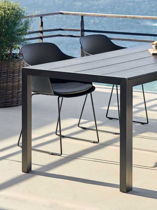 Nowy śliczny stół ogrodowy  syntetyczny 90x205 aluminium