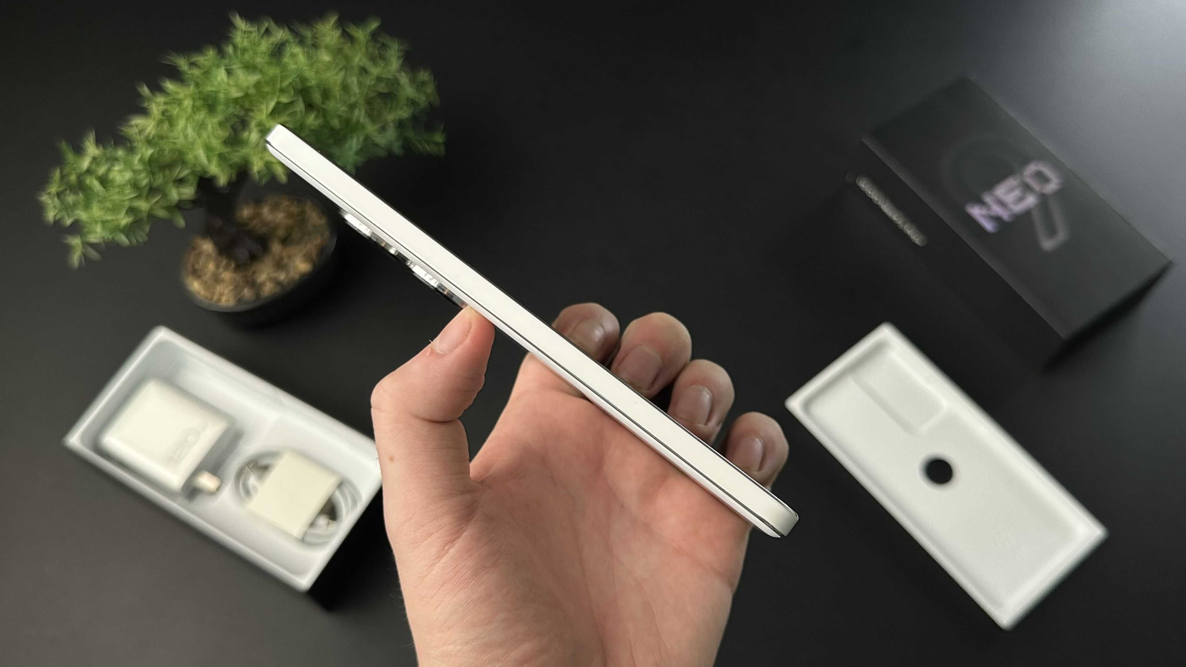 Оплата частинами 0% Vivo iQOO Neo 9S Pro+ 12/256GB White Гарантія
