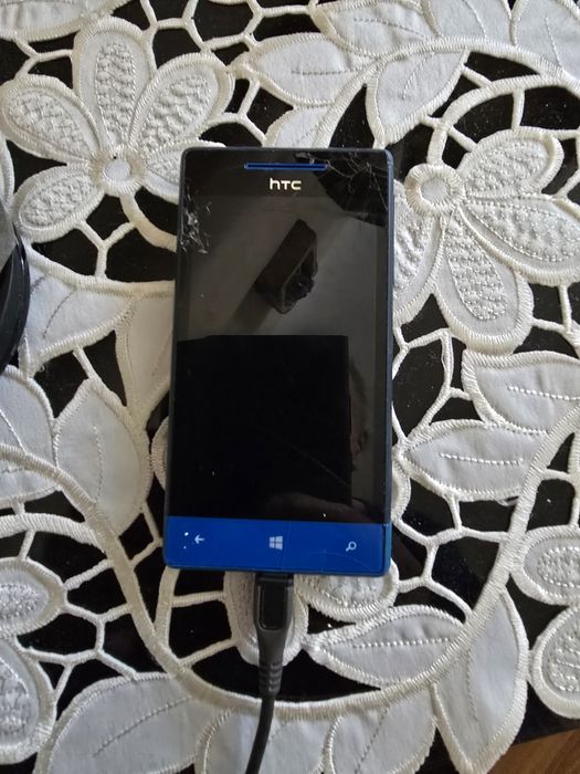 Telefony Samsung iPhone HTC