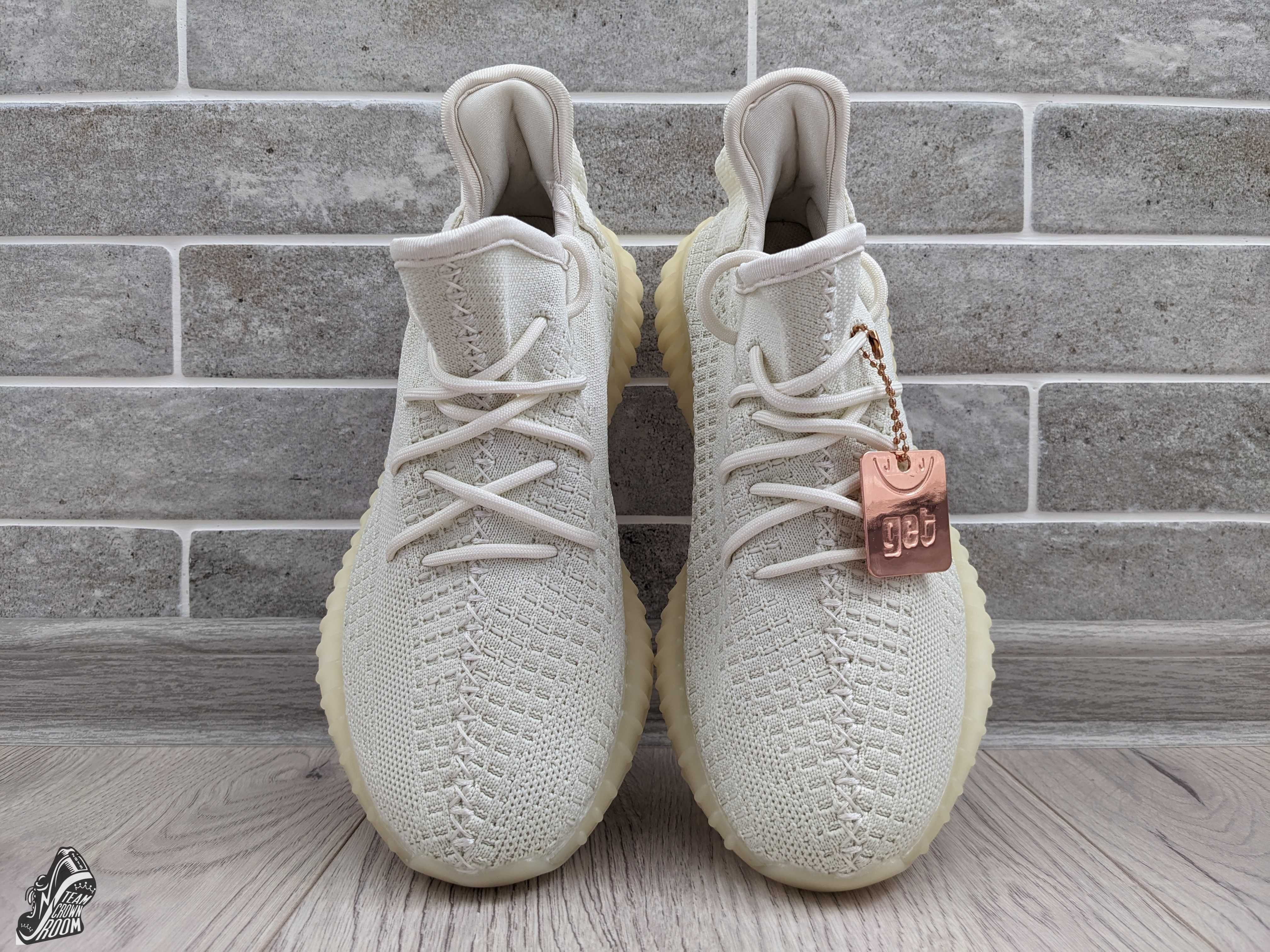 Кроссовки Adidas Yeezy Boost 350 \ Адидас изи буст 350 \ изики \ 36,37
