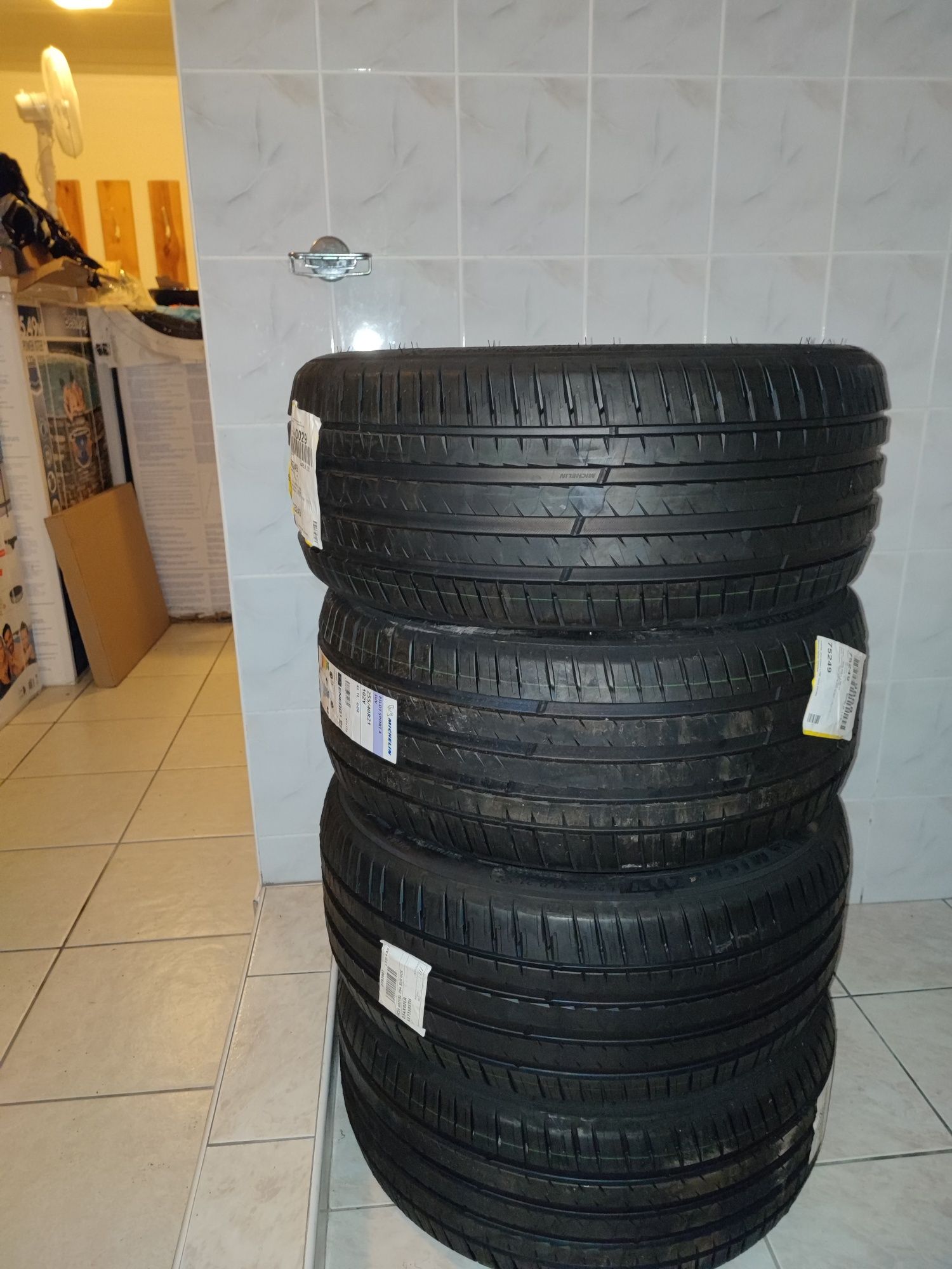 Michelin pilot sport 4 suv 255/40 r21