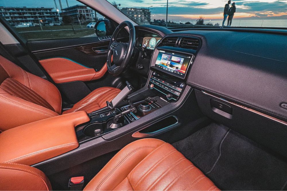 Jaguar F-Pace i4D 2.0 150.000kms