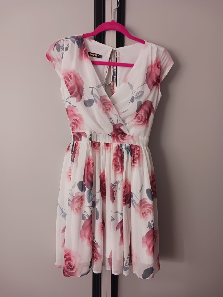 Sukienka w róże Forti rozm. 34 / XS