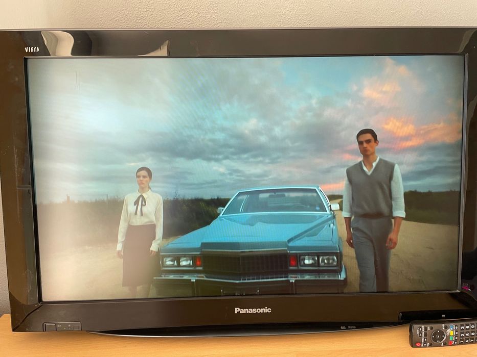 Sprzedam tv Panasonic 36” wraz z uchwytem