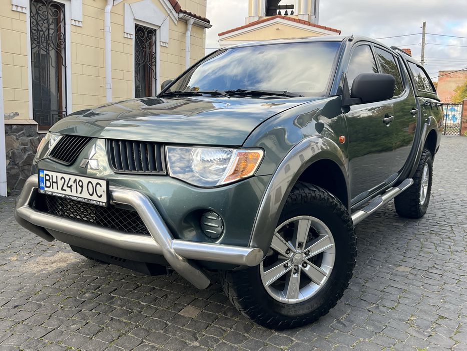L200 Mitsubishi Пікап 4Х4 2.5 Турбодизель Механіка